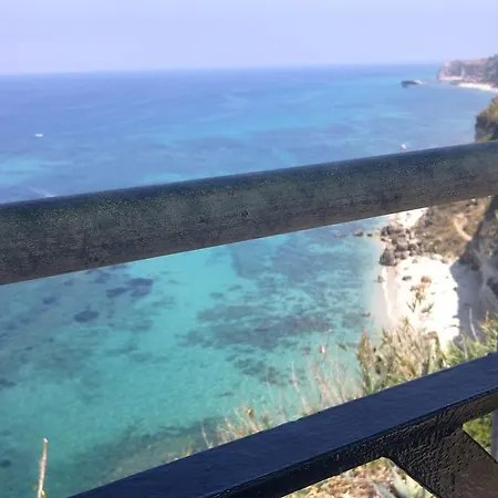 In Con Piscina - Tropea * Santa Domenica (Vibo Valentia)
