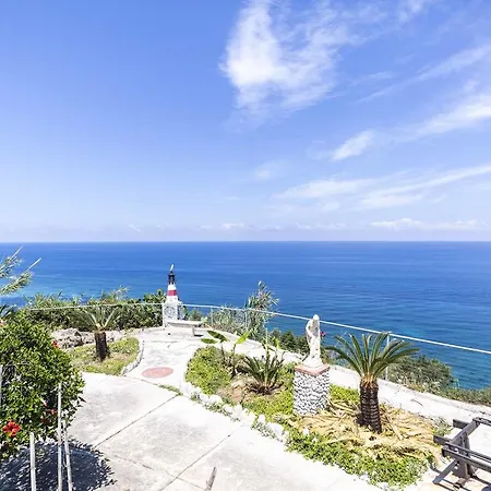 Apartament In Con Piscina - Tropea *