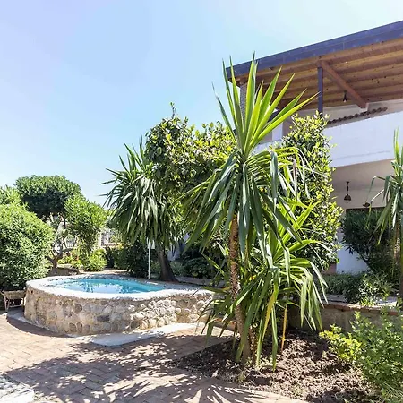 Apartament In Con Piscina - Tropea *