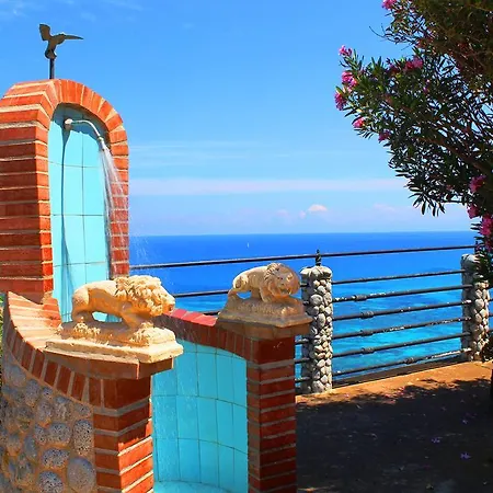 In Con Piscina - Tropea