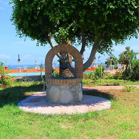 Apartament In Con Piscina - Tropea Santa Domenica (Vibo Valentia)
