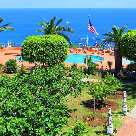 Apartament In Con Piscina - Tropea Santa Domenica (Vibo Valentia)